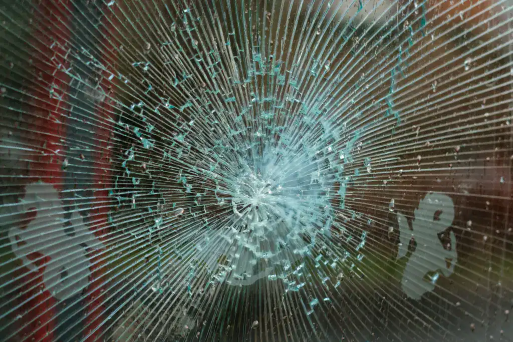 律師在車禍中扮演的角色可以說是從頭到尾